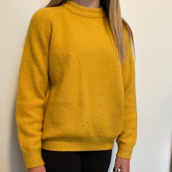 zara sweater - Picture 3 of 3